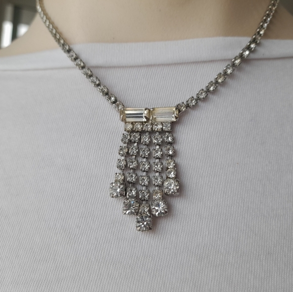 Rhinestone Silver Vintage Necklace - Picture 4 of 5